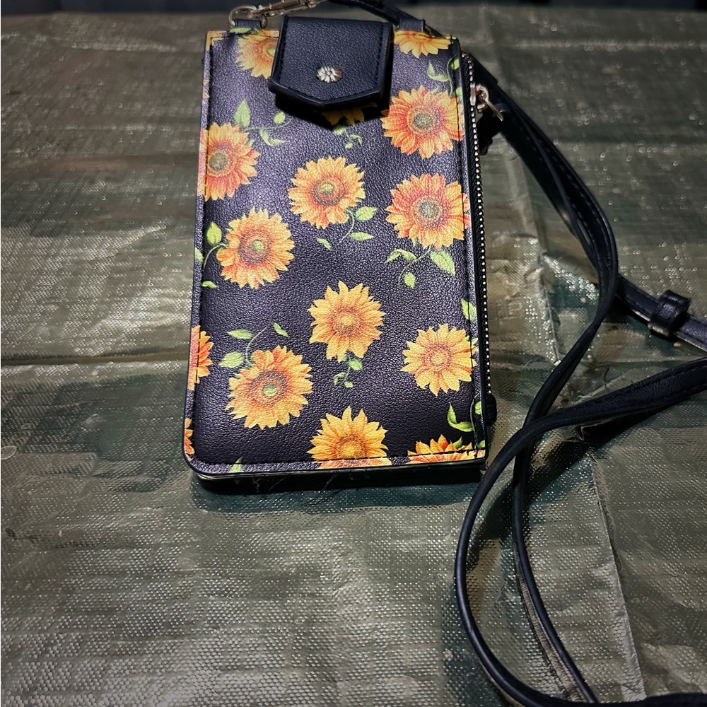 Floral Black Mini Bag - Picture 1 of 3